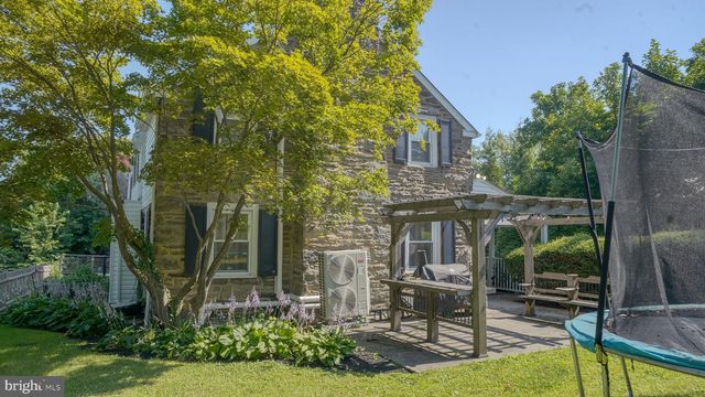 1 DEVELON RD, Elkins Park, PA 19027