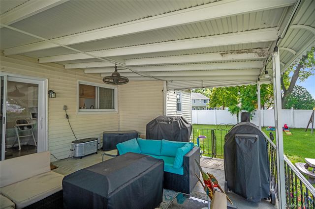 162 Carlls Path, Deer Park, NY 11729