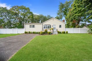 162 Carlls Path, Deer Park, NY 11729