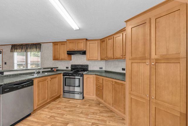 23419 Quiet Hollow Road, Montgomery, TX 77356
