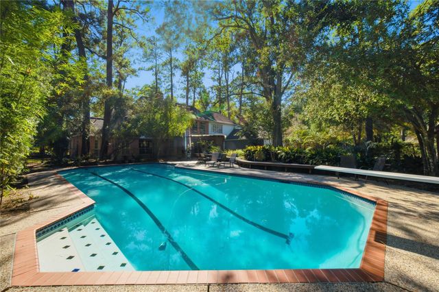 11410 Rothglen Street, Houston, TX 77070