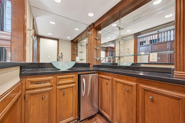 11410 Rothglen Street, Houston, TX 77070