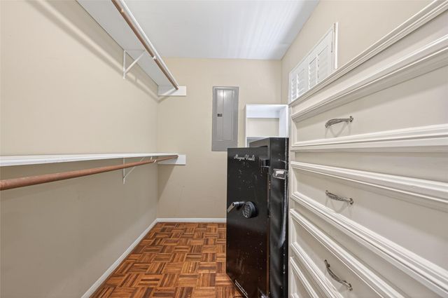 11410 Rothglen Street, Houston, TX 77070