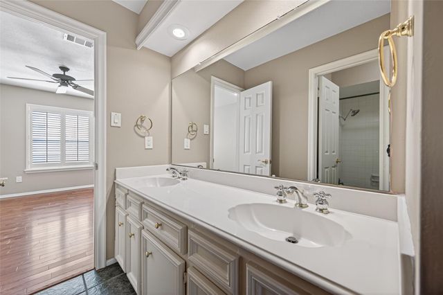 11410 Rothglen Street, Houston, TX 77070