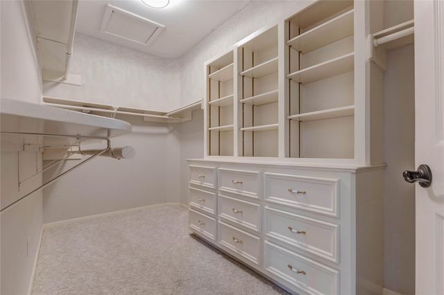 6909 Tournament Drive, Houston, TX 77069