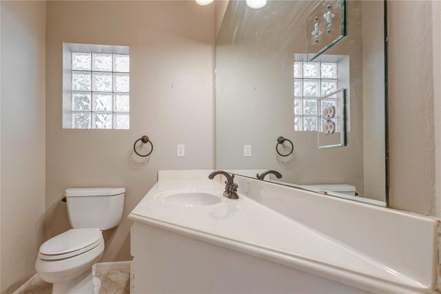 6909 Tournament Drive, Houston, TX 77069