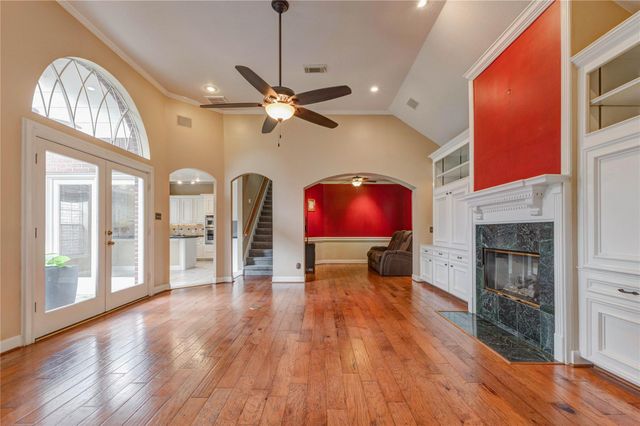 6909 Tournament Drive, Houston, TX 77069