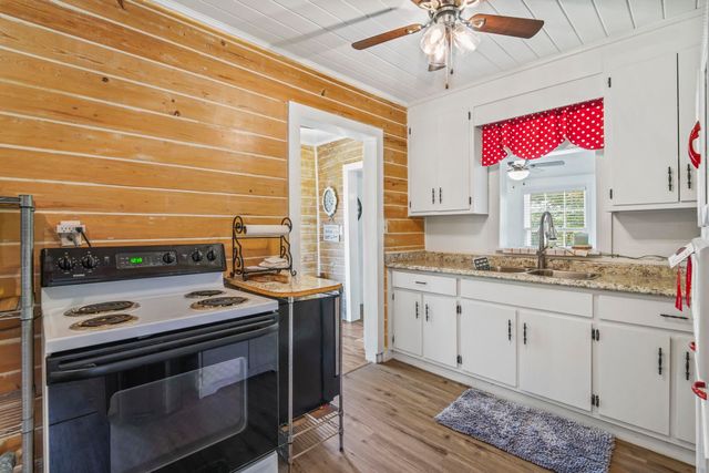 150 Waccamaw Bend Rd., Conway, SC 29527