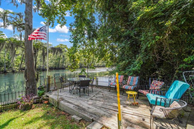 150 Waccamaw Bend Rd., Conway, SC 29527