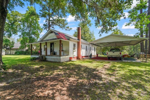 150 Waccamaw Bend Rd., Conway, SC 29527