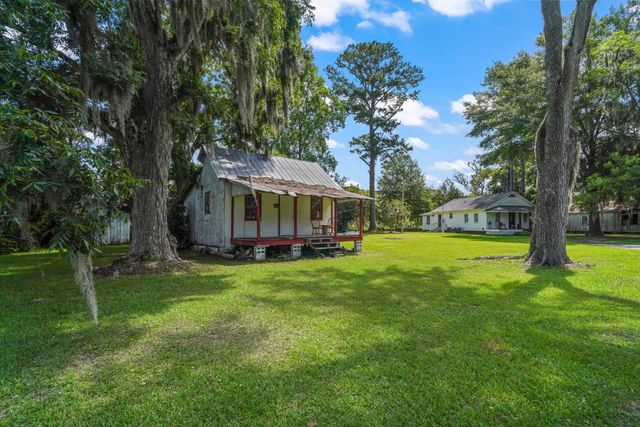 150 Waccamaw Bend Rd., Conway, SC 29527
