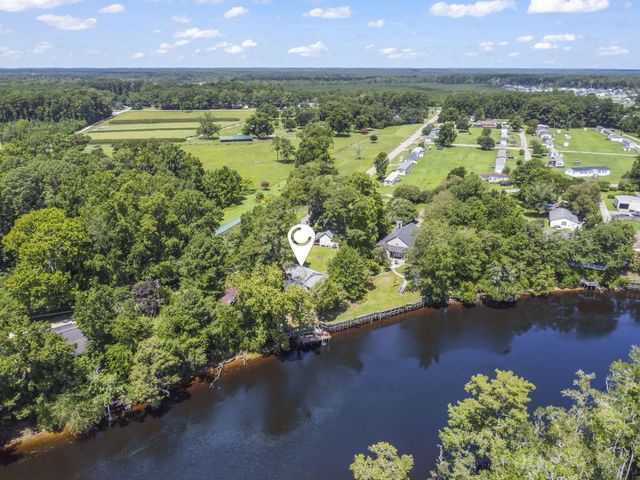 150 Waccamaw Bend Rd., Conway, SC 29527