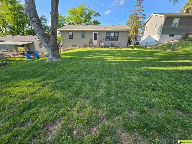 6421 Ogden Street, Omaha, NE 68104