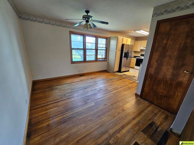 6421 Ogden Street, Omaha, NE 68104