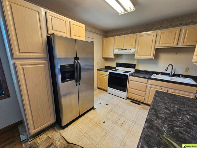 6421 Ogden Street, Omaha, NE 68104