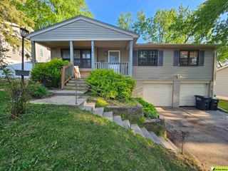 6421 Ogden Street, Omaha, NE 68104