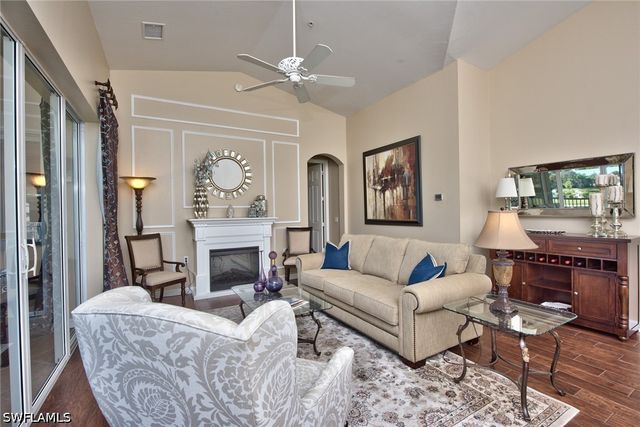 3296 Twilight LN 6202, Naples, FL 34109