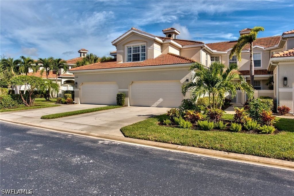 3296 Twilight LN 6202, Naples, FL 34109