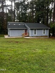 1217 Cedarhurst Drive, Sanford, NC 27332