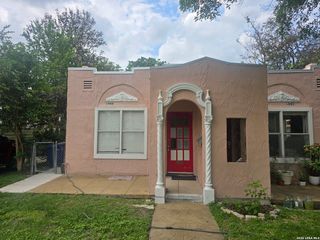 1945 W HUISACHE AVE, San Antonio, TX 78201