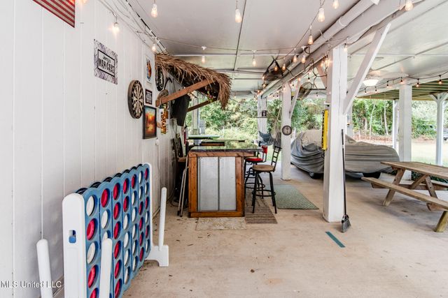 11013 Gull Street, Bay Saint Louis, MS 39520