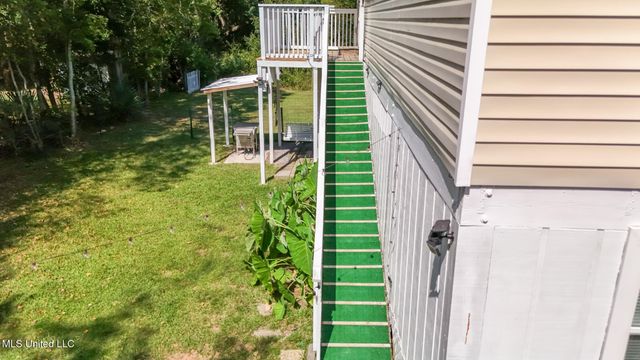 11013 Gull Street, Bay Saint Louis, MS 39520