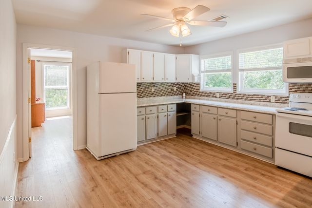 11013 Gull Street, Bay Saint Louis, MS 39520