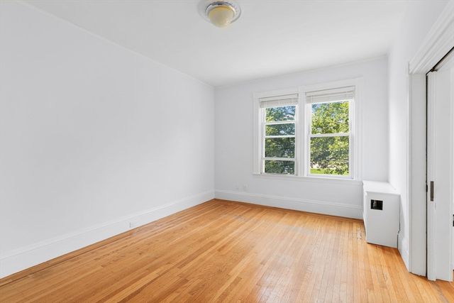 173 Davis St 3, Brookline, MA 02445