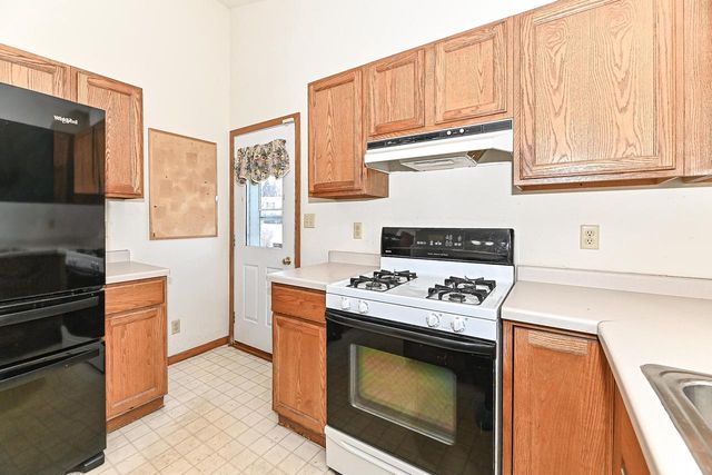 1521 Prairie DRIVE, Mount Pleasant, WI 53406