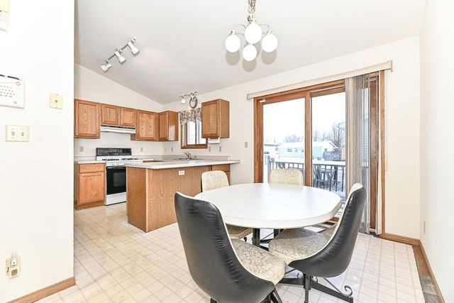 1521 Prairie DRIVE, Mount Pleasant, WI 53406