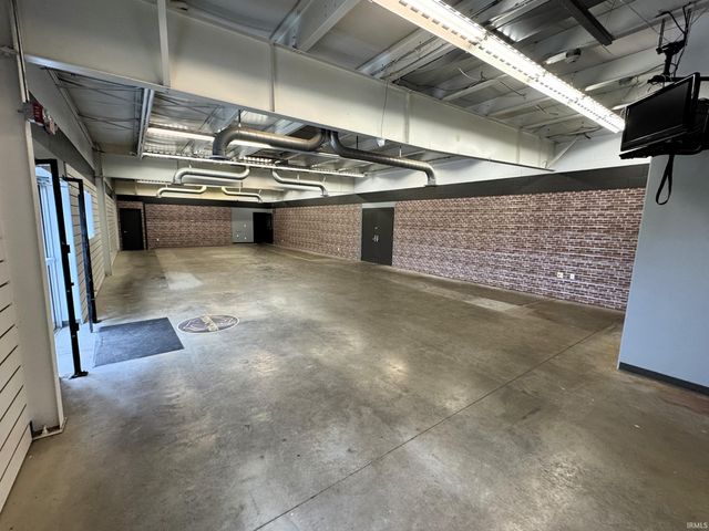 6481 & 6485 Merchants Drive, Laotto, IN 46763