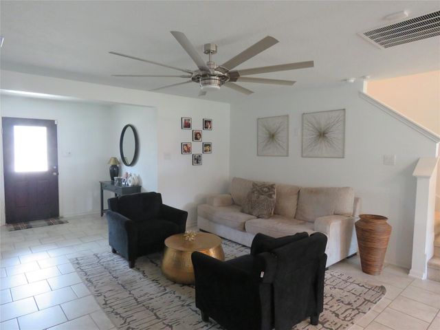 13031 Mills Creek Meadow Drive, Houston, TX 77070