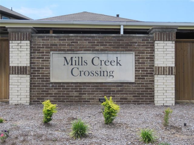 13031 Mills Creek Meadow Drive, Houston, TX 77070