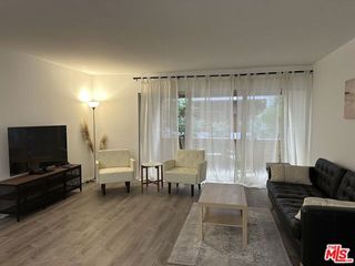11750 W Sunset Boulevard 221, Los Angeles, CA 90049