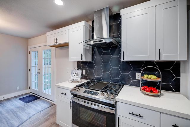 5001 Cottonwood CIR A, Austin, TX 78723