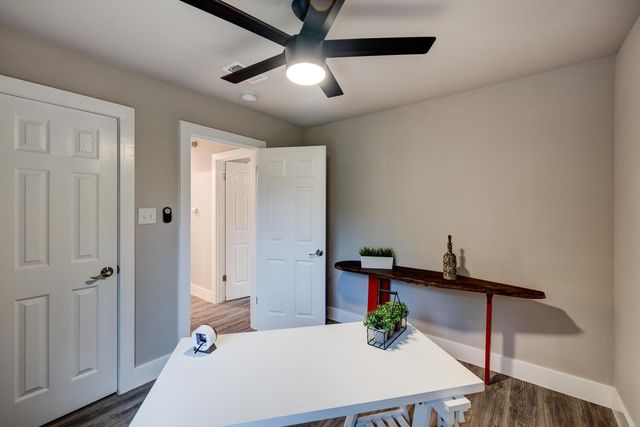 5001 Cottonwood CIR A, Austin, TX 78723