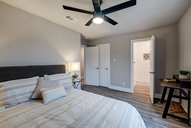 5001 Cottonwood CIR A, Austin, TX 78723