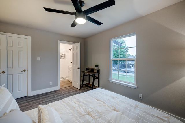 5001 Cottonwood CIR A, Austin, TX 78723