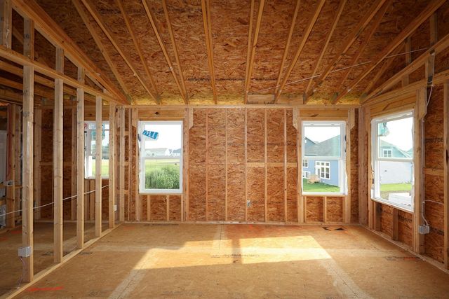 400 Royal Fern Lane, Lewis Center, OH 43035