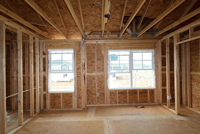 400 Royal Fern Lane, Lewis Center, OH 43035