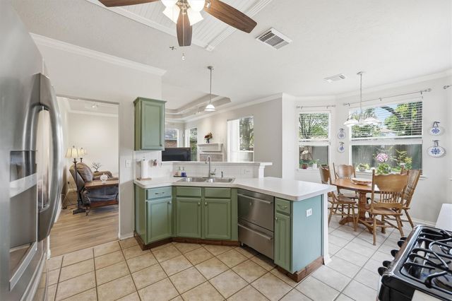 18046 Overlook Park Court, Humble, TX 77346