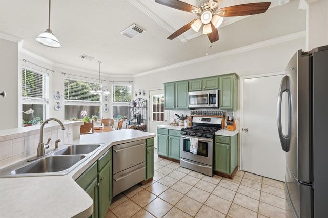 18046 Overlook Park Court, Humble, TX 77346