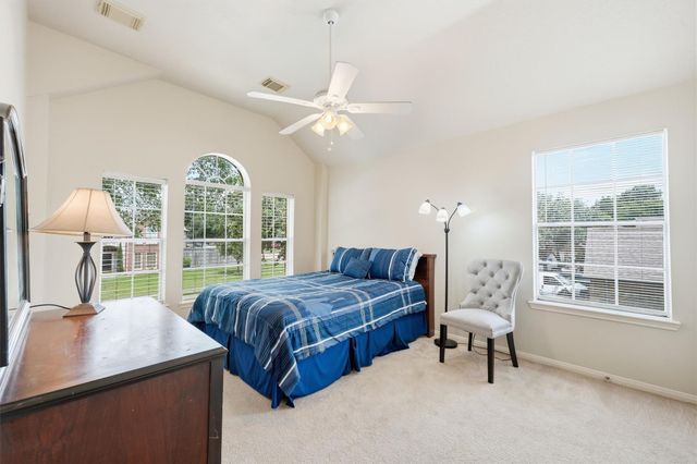 18046 Overlook Park Court, Humble, TX 77346
