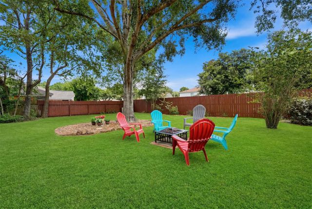 18046 Overlook Park Court, Humble, TX 77346