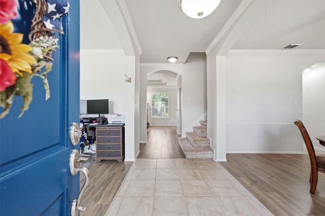 18046 Overlook Park Court, Humble, TX 77346