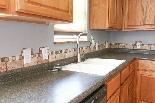 502 W Hornaday St, Fletcher, OK 73541