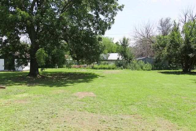 502 W Hornaday St, Fletcher, OK 73541