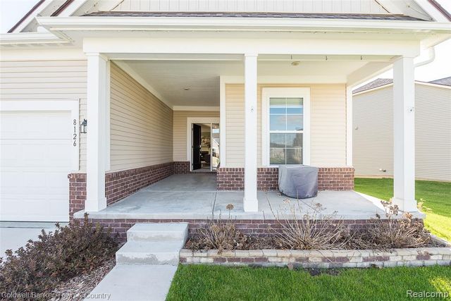 8126 Carston Lane, Brighton, MI 48116