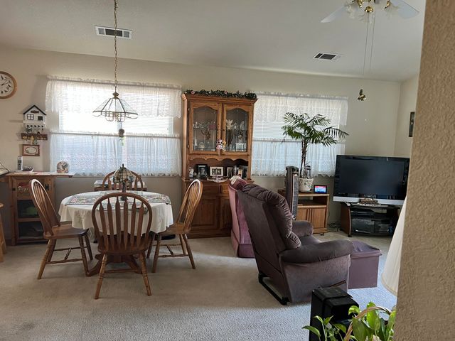 624 Volcano View Trail, Redding, CA 96003