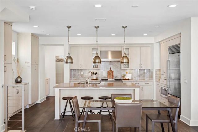 5512 Seashore, Newport Beach, CA 92663